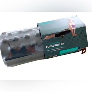 Brand New Gaiam Restore Foam Roller, Grey.